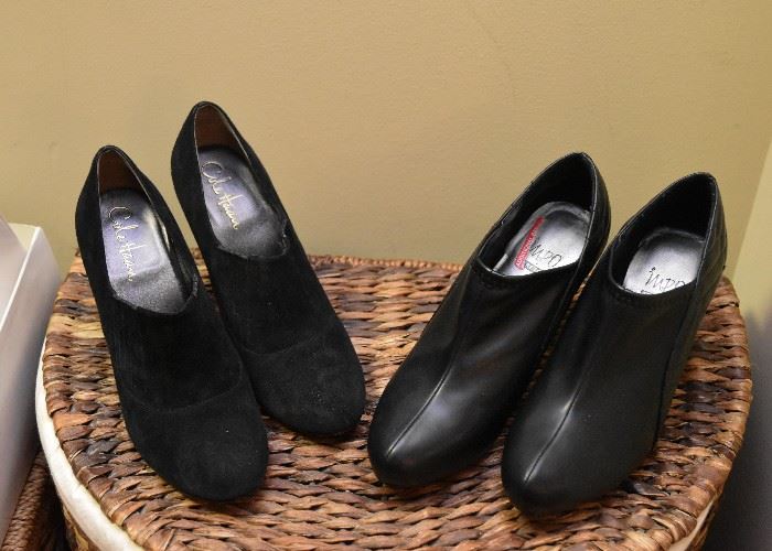 Women's Shoes (Size 8)