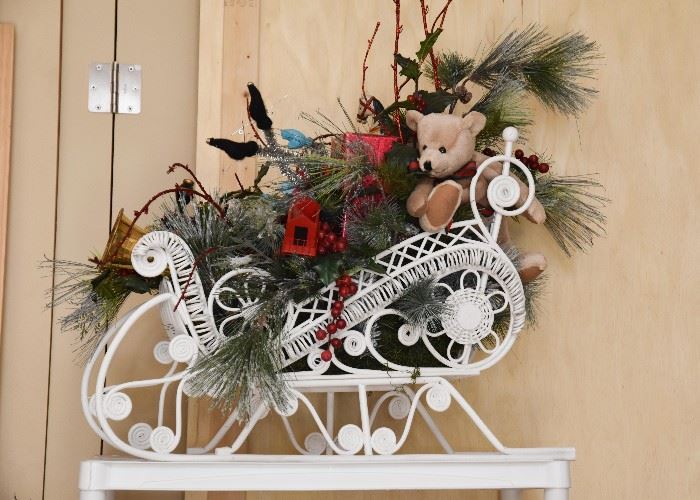 Christmas Ornaments & Decor