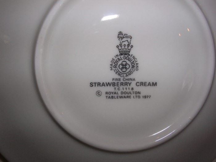 Royal Doulton "Strawberry Cream"