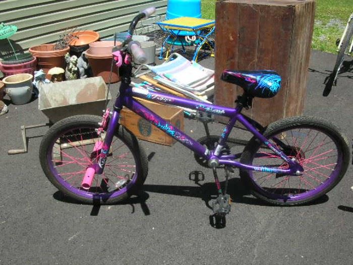 Kid's bikes