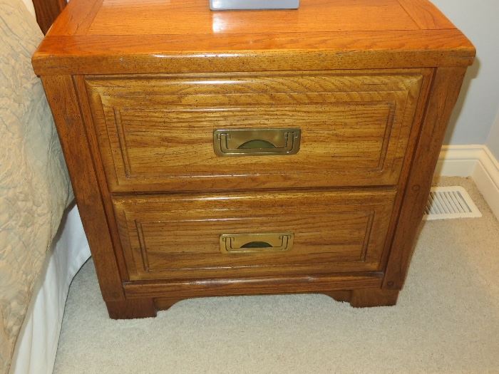 MID-CENTURY NIGHTSTAND
YOUNG HINKLE FURNITURE COMPANY
