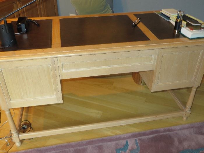 WRITING DESK WITH LEATHER TOP
HEKMAN FURNITURE COMPANY
front of desk