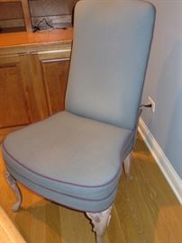 CUSTOM UPHOLSTERED SIDE CHAIR CONTRAST PIPING
