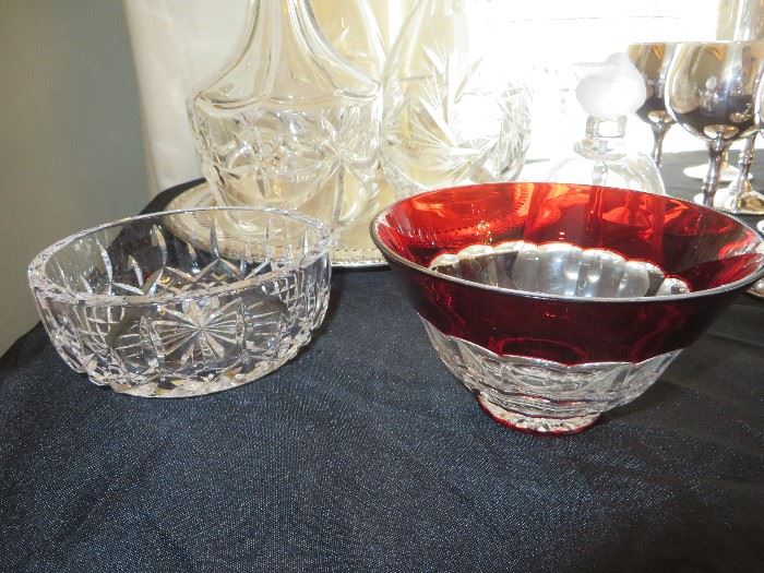 WATERFORD SIMPLY RED BOWL
WATERFORD LISMORE CHAMPAGNE BOTTLE COASTER
