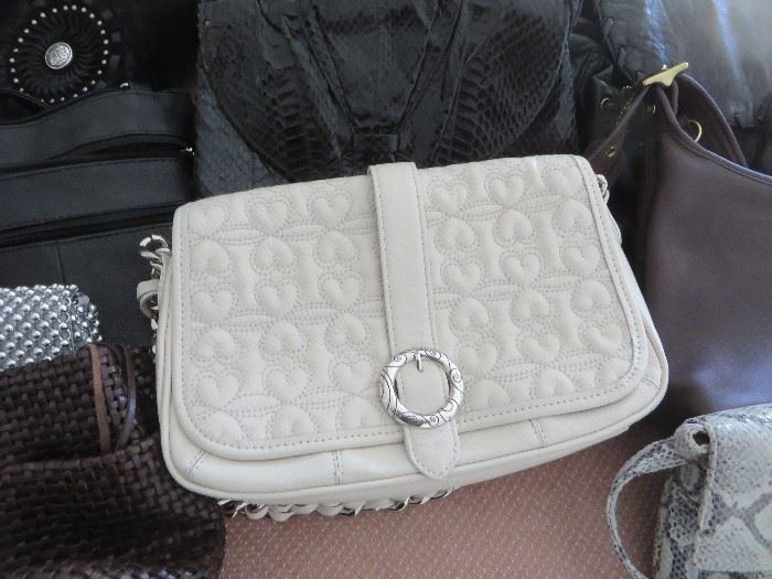 Brighton White Clutch
