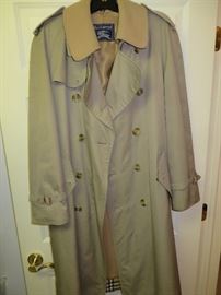 MENS BURBERRY RAINCOAT