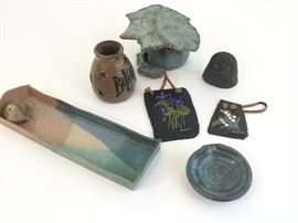 Signed Pottery and A rt               http://www.ctonlineauctions.com/detail.asp?id=730716