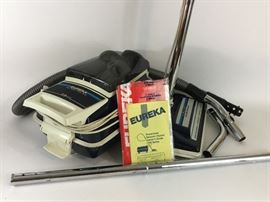 Eureka Powerteam Vacuum   http://www.ctonlineauctions.com/detail.asp?id=731085