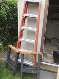 Ladder & Work Horses             http://www.ctonlineauctions.com/detail.asp?id=731087