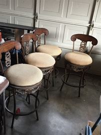 Tall stools with matching table 