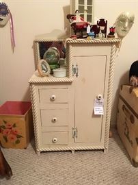 Child's Dresser, Misc. Smalls