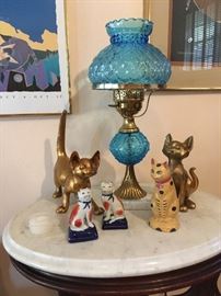 166 Blue GWW Lamp Cat Smalls