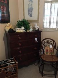 168 Dresser, more cat figurines