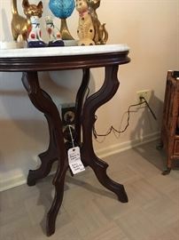 167 Small Round Table, Vintage