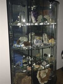 Stunning rock and mineral collection sold as one lot, see additional photos 