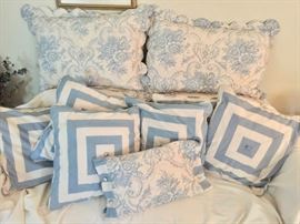 Throw Pillows