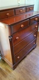 Mt Vernon Chest of Drawers.