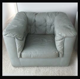 Comfy Leather Chair 
