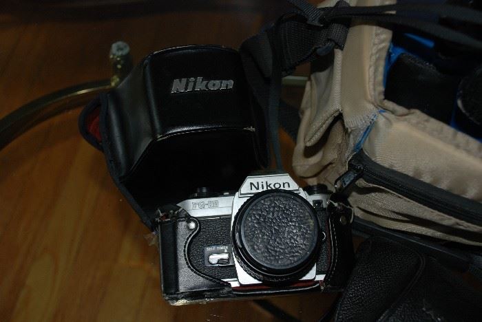 Vintage 35 mm cameras-Nikon FG-20