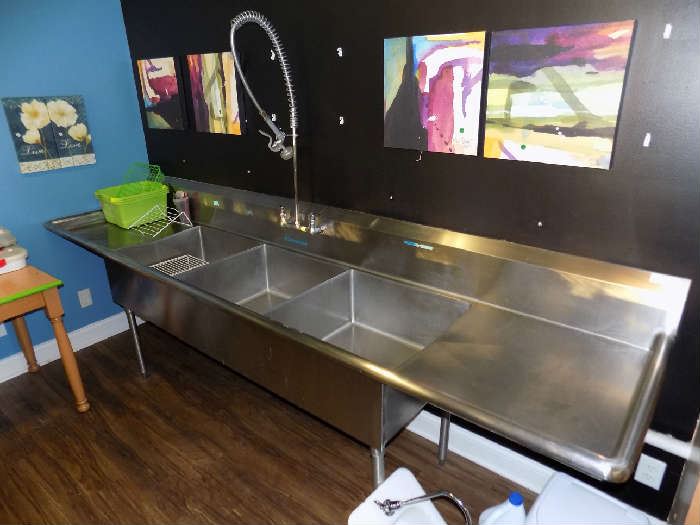 commercial stainless steel sink