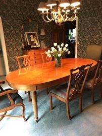 Savannah Beedermier tiger maple dining table with 2 leafs, 6 tiger maple side chairs, 2 Astoria armchairs. These pieces are in excellent condition