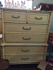 Yellow chest of drawers 