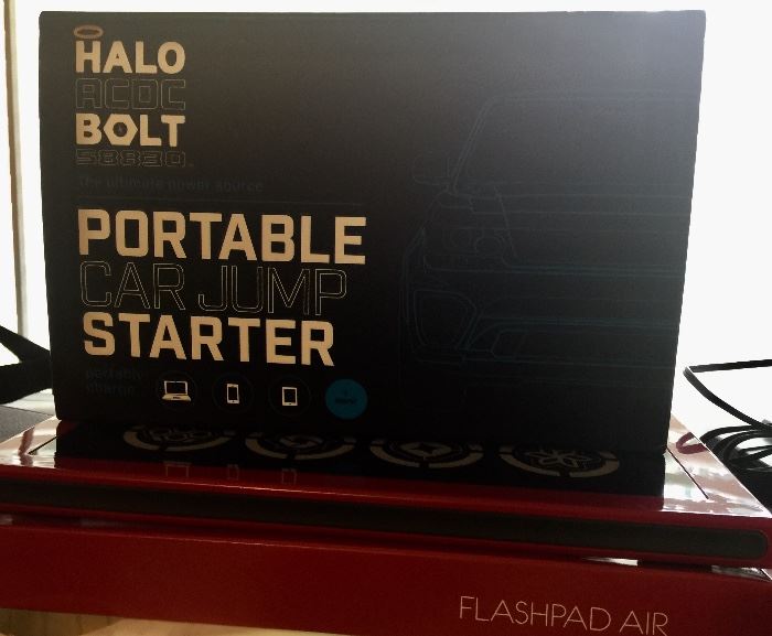 New in box Halo jump starter