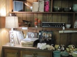 Record, record player and radio.