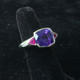 14 k white gold tanzanite ring
