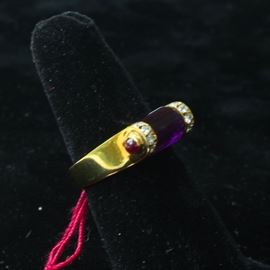18k gold, polished amethyst, diamonds, ruby