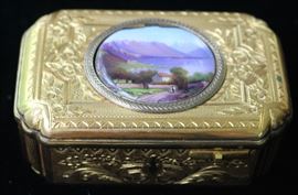 Reuge gilt and hand painted singing bird music box