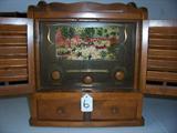 Guild 484 "Spice Chest" Radio