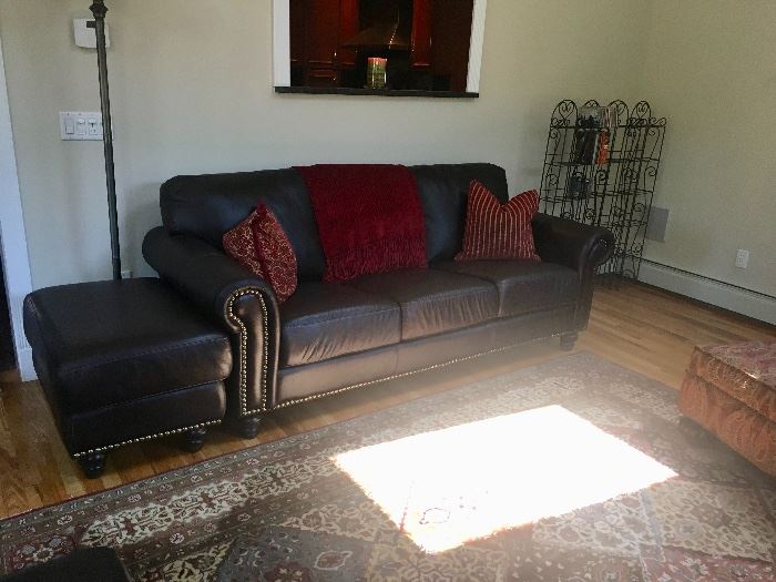 Pair sofas with 2 ottomans 
