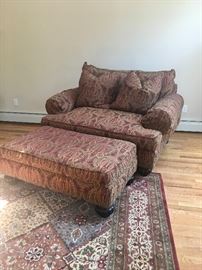 Area rugs, chair & ottoman 