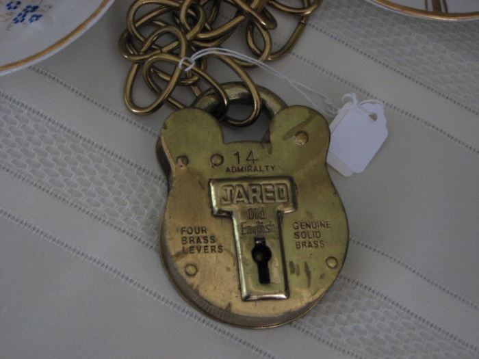 Jared vintage padlock - Admiralty 14