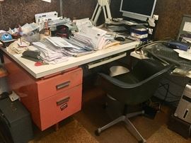Vintage Tanker desk