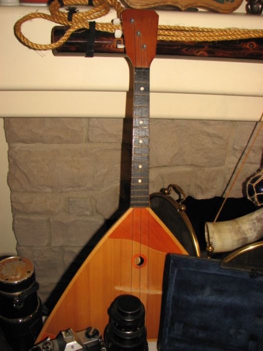 Balalaica (Russian Guitar)