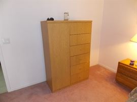 WARDROBE CABINET