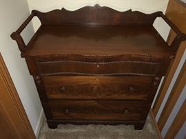 Vintage dresser
