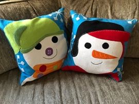 Felt Snowmen Pillows from Company C