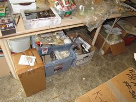 CAKE CAKE and more CAKE molds, decorating accessories, icing tips, wedding cake parts and more. Could fill a room with the amount of Cake / Baking ware. Many new in box items ! Wilton and more Wilton.