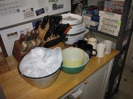 More vintage Pyrex.