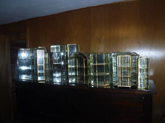 Glass etched jewelry display boxes.