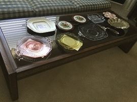 Coffee table matches end table, serving platters