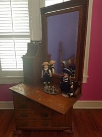 RARE UNIQUE PIECE..1800'S DRESSER WITH MIRROR ON ONE SIDE, TWIST AND HAS A SHAVING SINK WITH WATER SPOUT ON BACK SIDE..CAME OUT OF VICTORIAN BOARDING HOUSE.