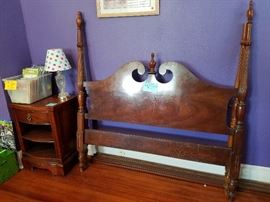 FULL SIZE FOUR POSTER BED AND NIGHTSTAND