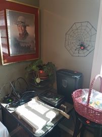 PAPER SHREDDER, JOHN WAYNE, OFFICE ITEMS.