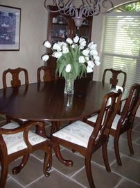 Dining Table with Extension and 6 Chairs