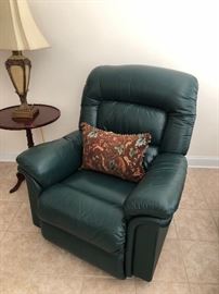 2- like new Laz-boy Recliner`s (green)