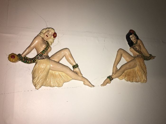 Vintage pair of Hawaiian girl chalkware plaques
